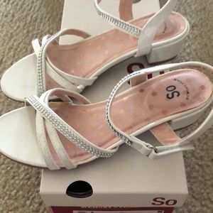 Girls Dress Sandals Almost NEW